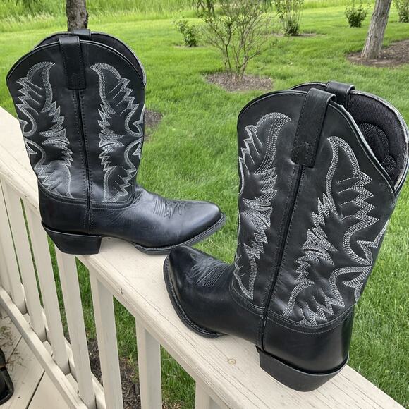 Laredo Black Cowboy Boots with Silver Stitching - Picture 1 of 16